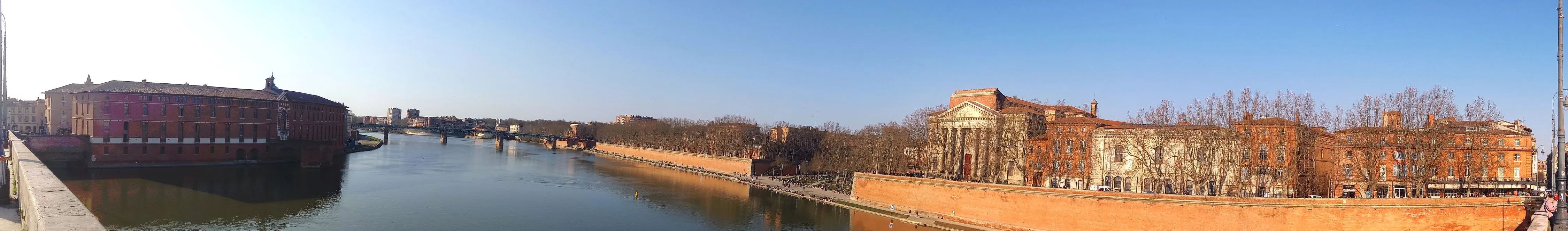 Panorama de la Garonne à Toulouse